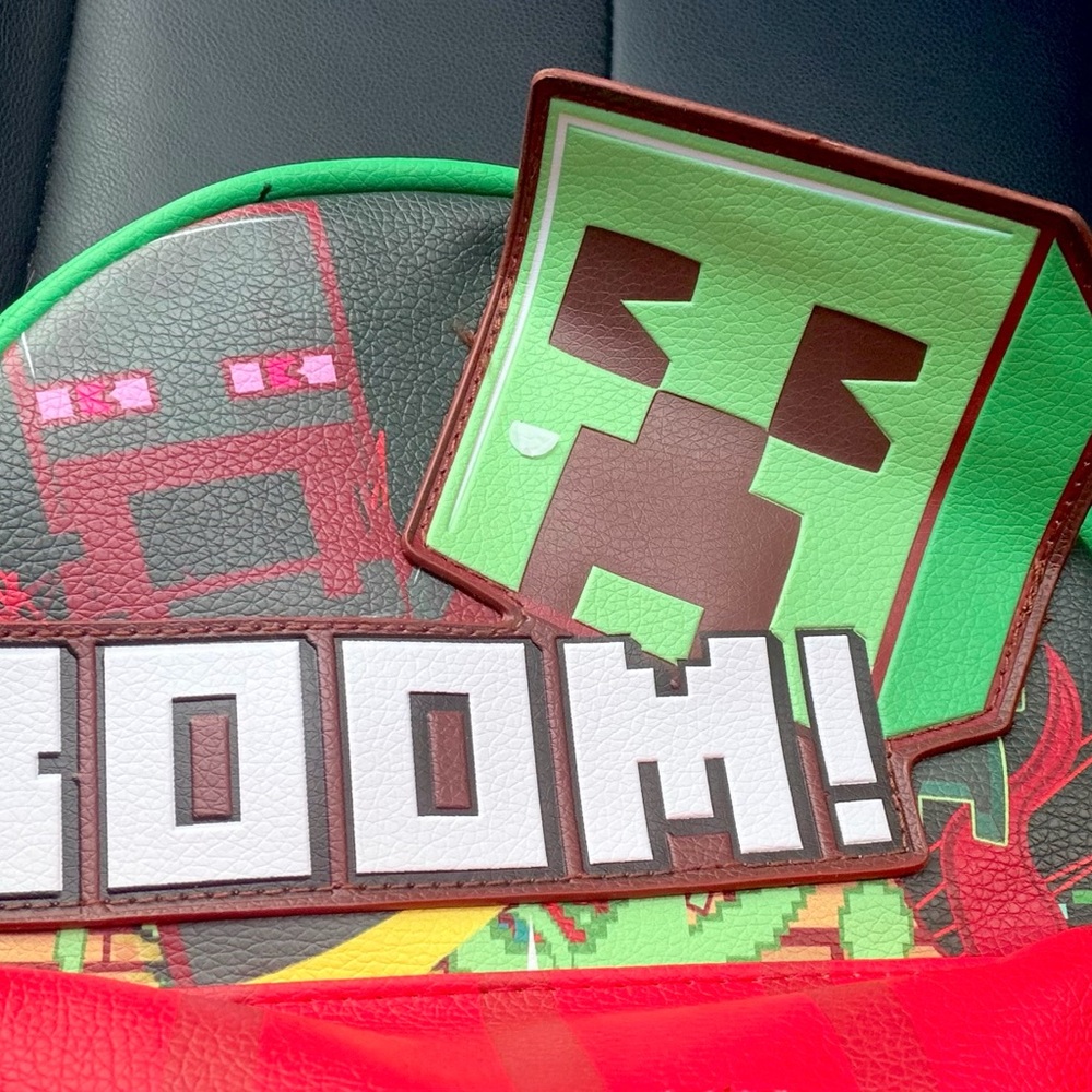 Minecraft Explosion TNT Mini Backpack, Green - Picture 3 of 10